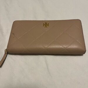 Tory Burch Beige Quilted Wallet with Gold Accent